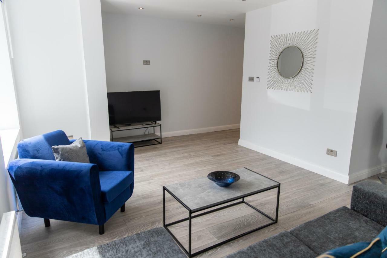 London Northwick Park Serviced Apartments By Riis Property Harrow Bagian luar foto
