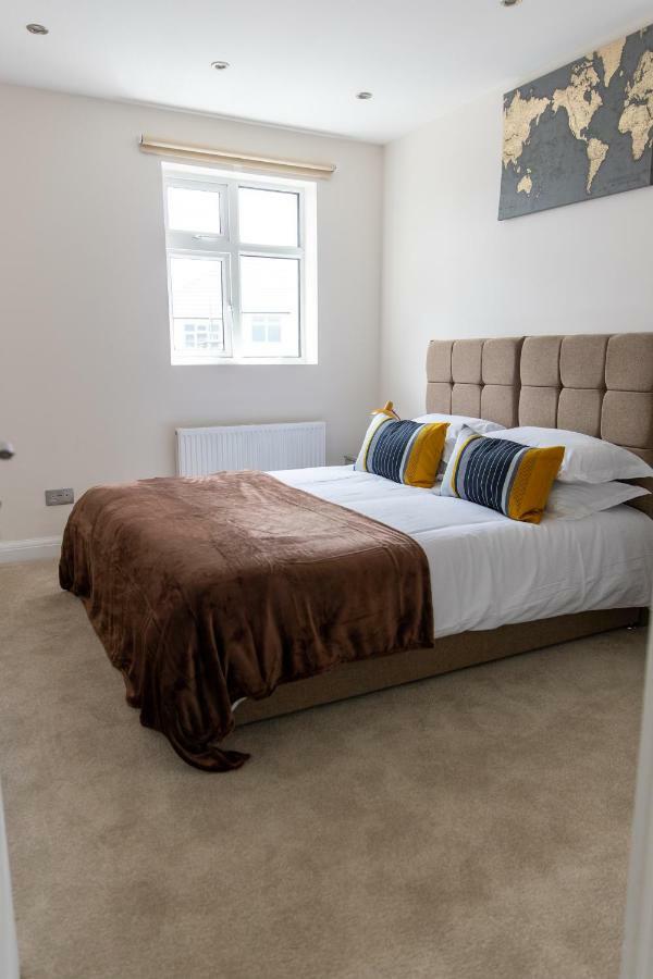 London Northwick Park Serviced Apartments By Riis Property Harrow Bagian luar foto