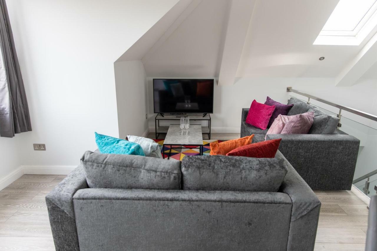 London Northwick Park Serviced Apartments By Riis Property Harrow Bagian luar foto